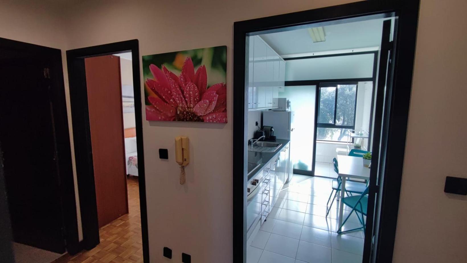 Guesthouse Metro Station Matosinhos  Bagian luar foto
