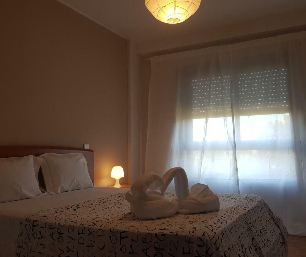 Guesthouse Metro Station Matosinhos  Bagian luar foto